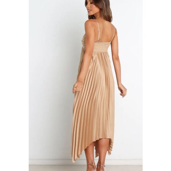 Petal & Pup Tan Midi Dress - Picture 10 of 10